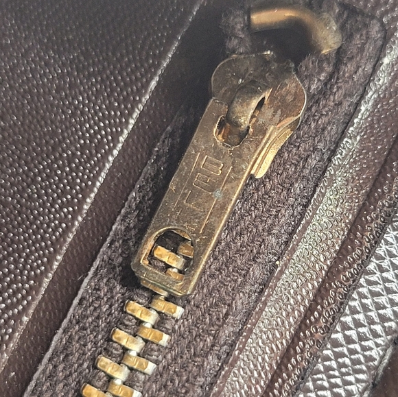 Vintage Brown Leather Shoulder Purse/Clutch Gold Tone Hardware - Picture 9 of 9